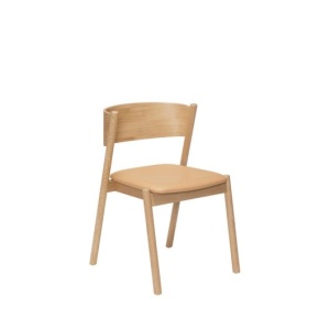 Scaun dining maro din lemn Oblique Hubsch