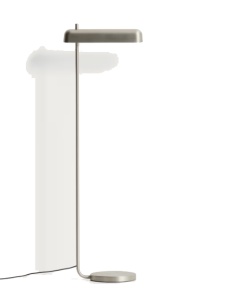 Lampadar argintiu din metal 150 cm Nelaia Kave Home