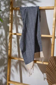 Prosop albastru indigo din bumbac 40x100 cm Baliksirti The Home Collection
