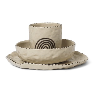 Set de masa 3 piese rosu/maro din ceramica Naive Ferm Living
