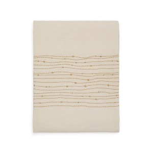 Fata de masa alba/aurie din bumbac 150x250 cm Oreti Kave Home