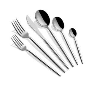 Set 36 tacamuri argintii din metal Almeria The Home Collection