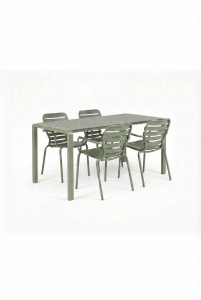 Set masa dining si 4 scaune exterior verzi din metal Vondel Zuiver